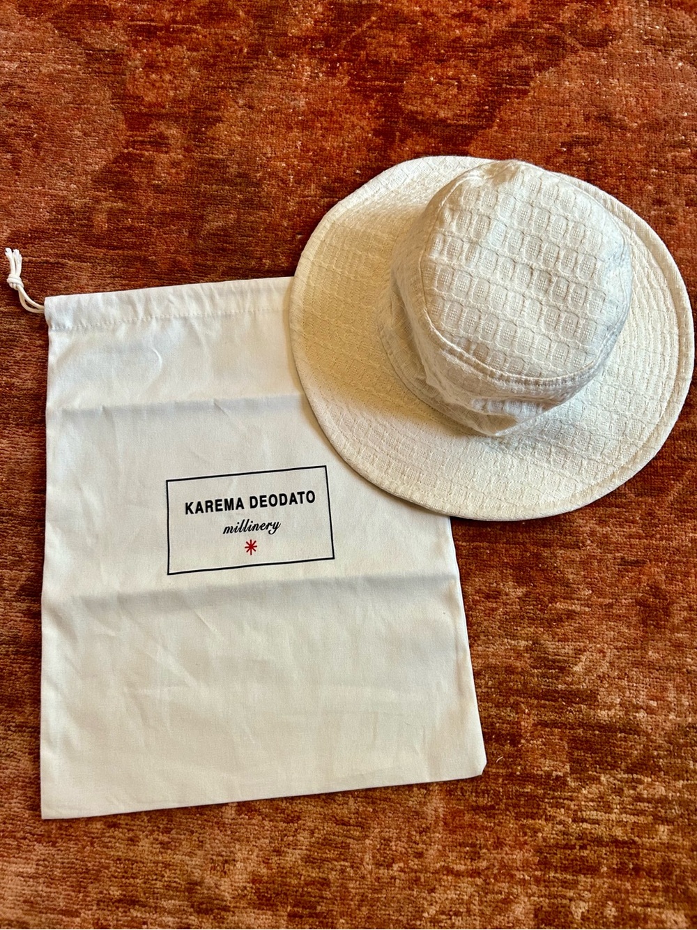 Karema Deodato cream/ White Textured Sun Hat